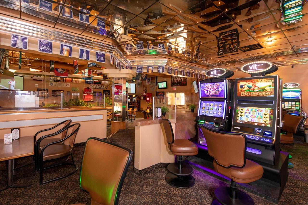Dunvegan Inn & Suites Fairview 外观 照片